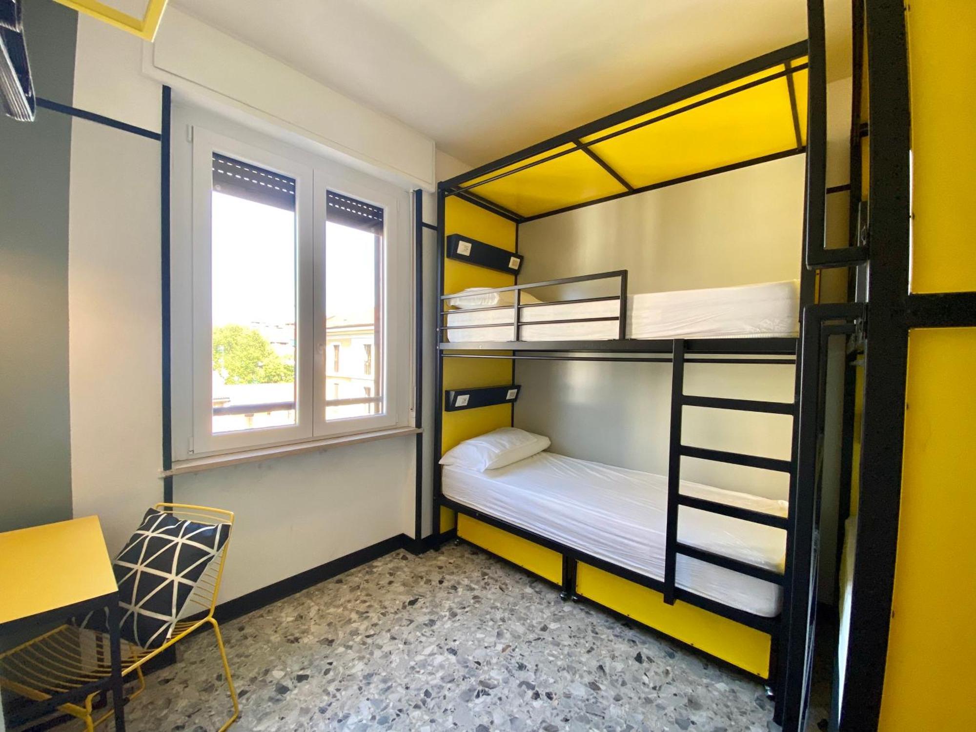 Yellowsquare 米兰 外观 照片